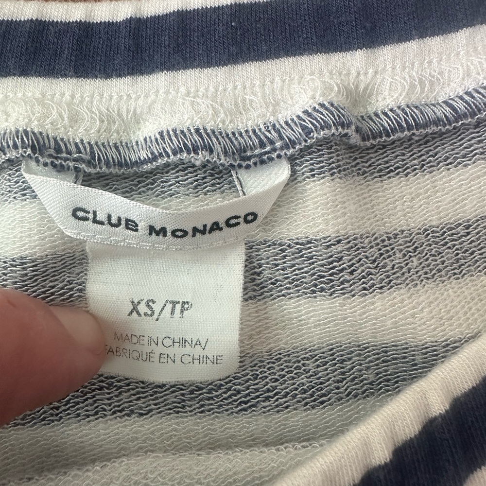 Club Monaco Blue and White Striped Bethshiba Top; Size XS - Picture 9 of 14